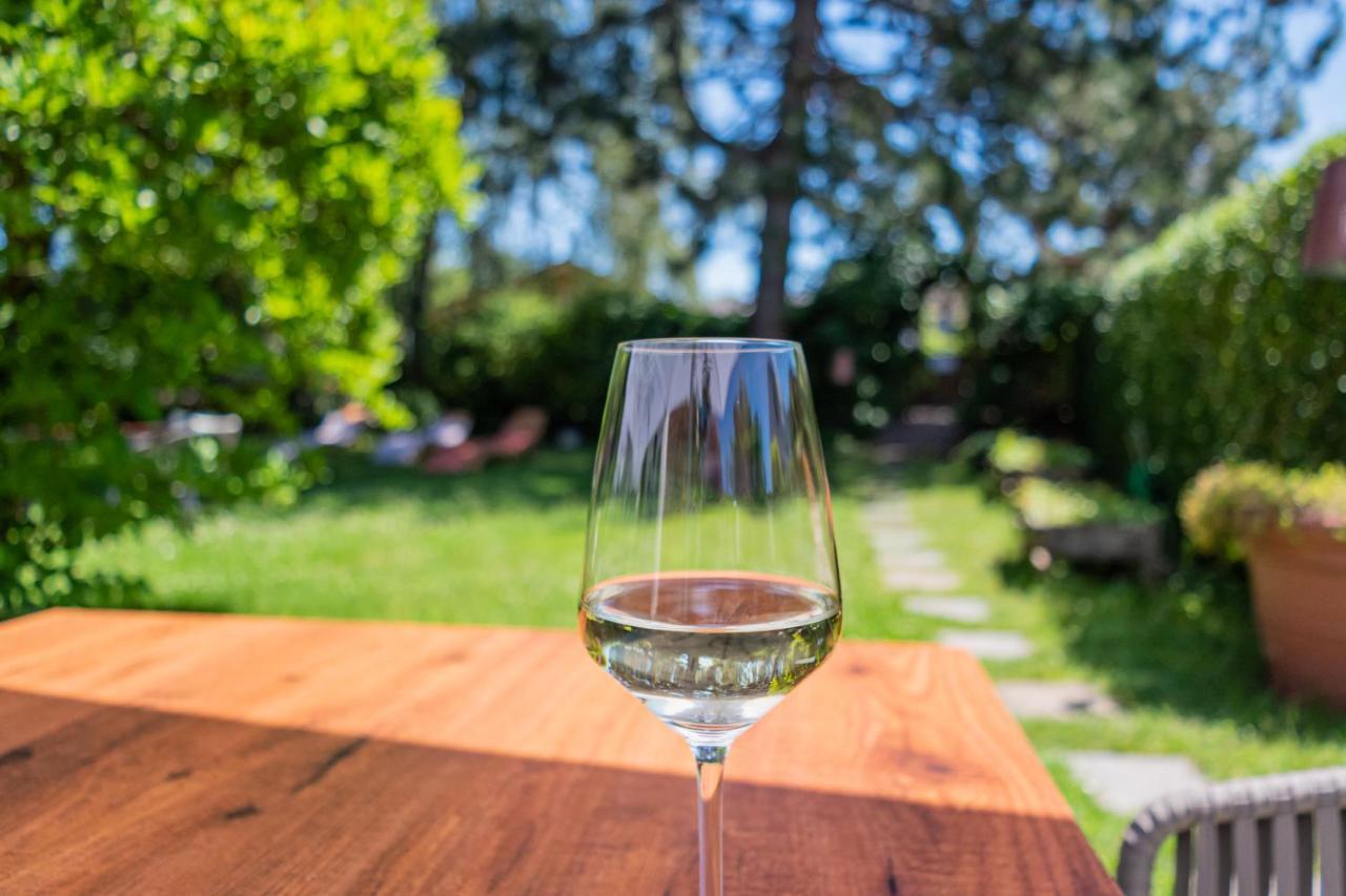 Weinhotel Ayler Kupp Buitenkant foto