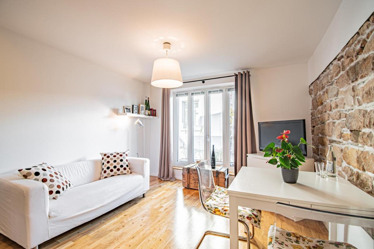 Weinhotel Ayler Kupp Buitenkant foto