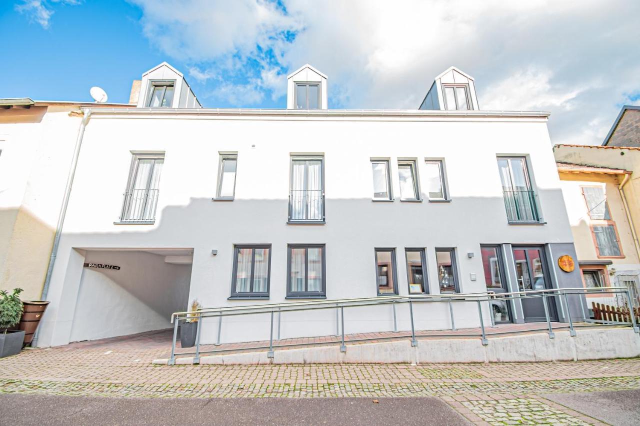 Weinhotel Ayler Kupp Buitenkant foto