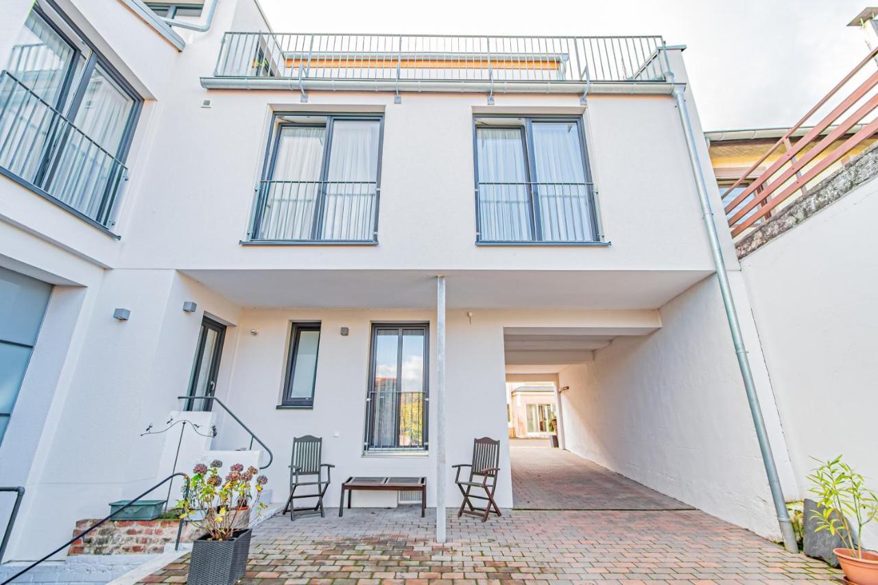 Weinhotel Ayler Kupp Buitenkant foto