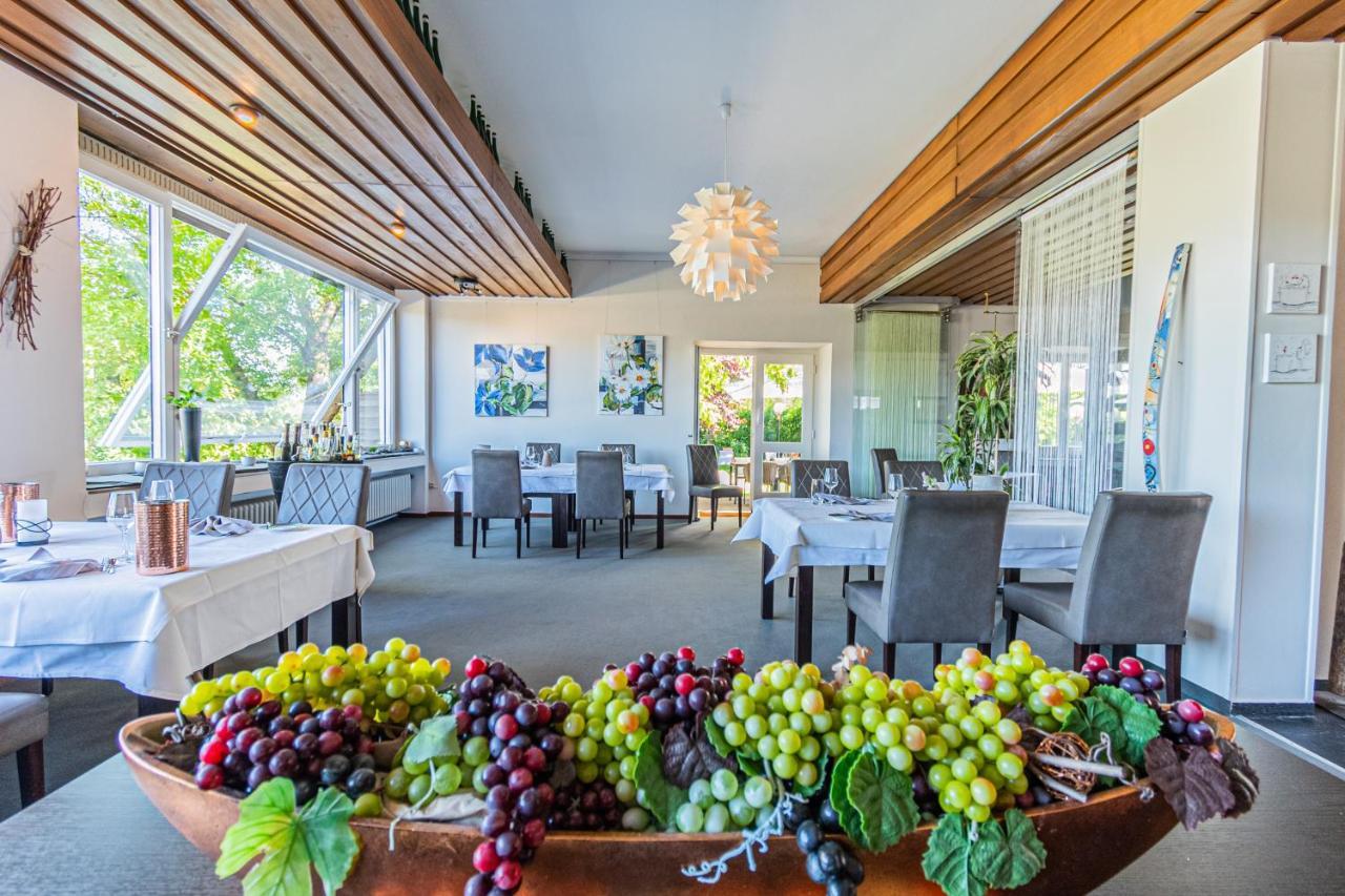 Weinhotel Ayler Kupp Buitenkant foto