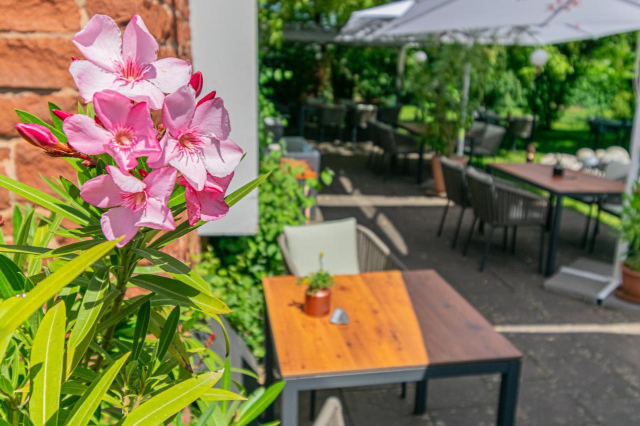 Weinhotel Ayler Kupp Buitenkant foto